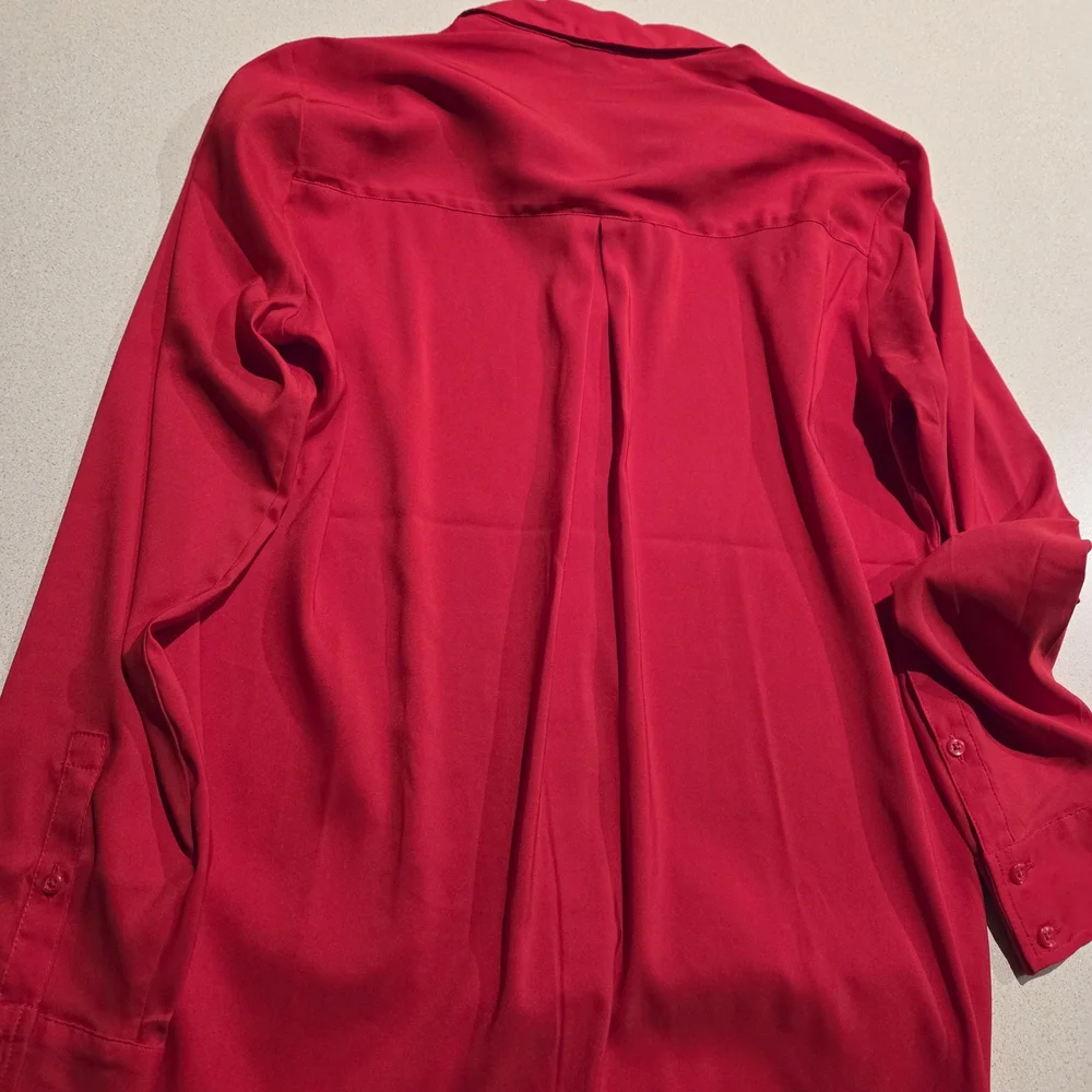 Express Red Women's Top - Picture 3 of 5